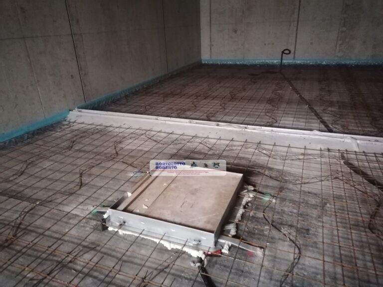 pavimento industriale in cemento armato per interno - realizzazione Bortolotto Roberto